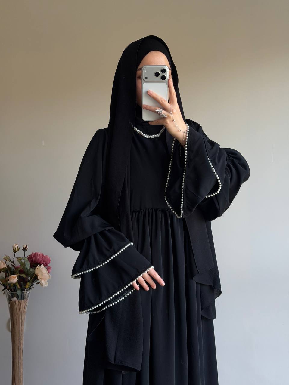 Kolu İki Katlı İncili Elbise