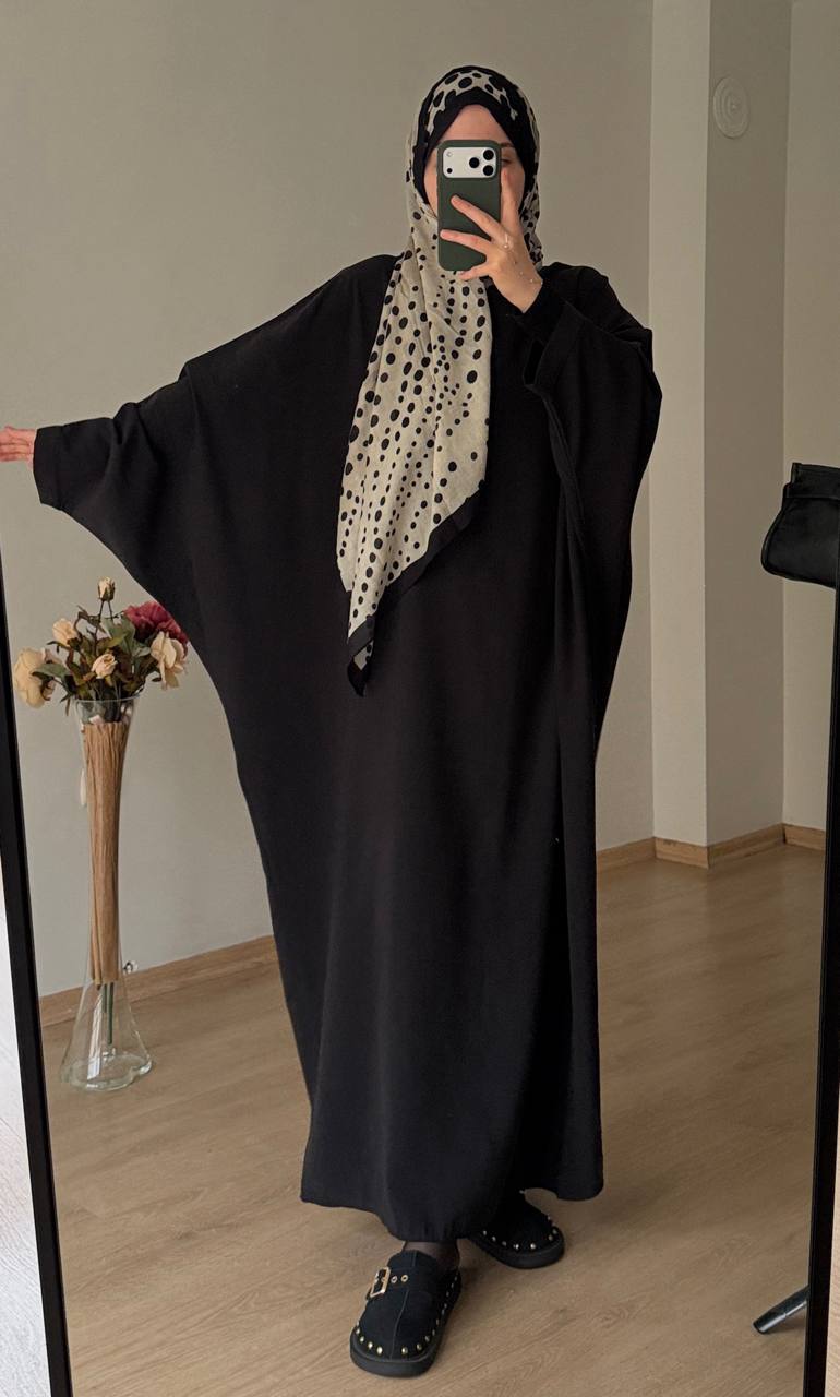 Nero Abaya